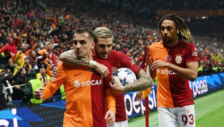 Galatasaray 3 – 3 Manchester United maç özeti izle